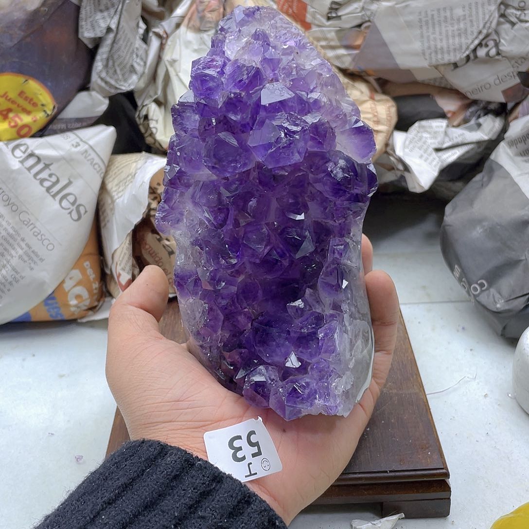 紫晶大型摆件（非配饰）未镶嵌