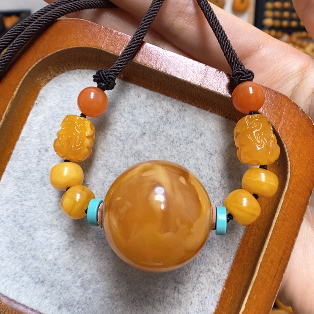 蜜蜡颈饰未镶嵌蜜蜡