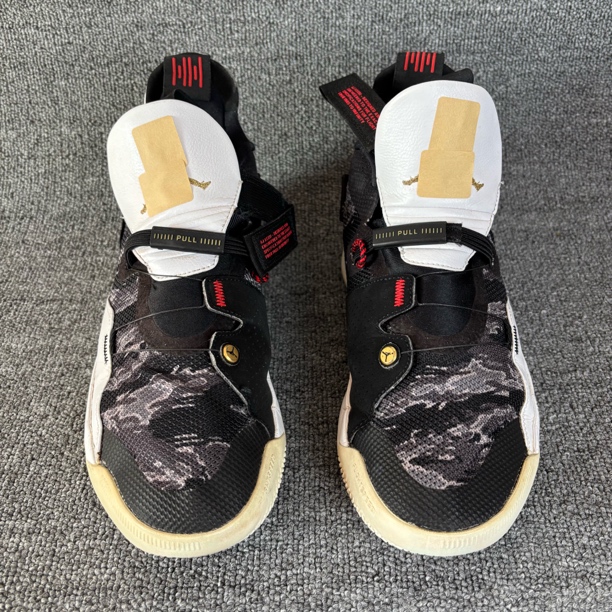 42.5码 j33 篮球鞋