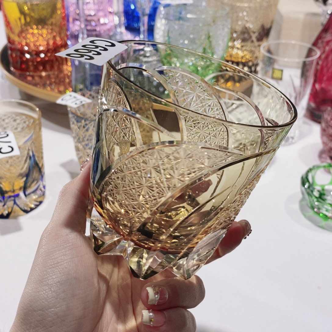 水晶玻璃无手柄款月红微瑕99