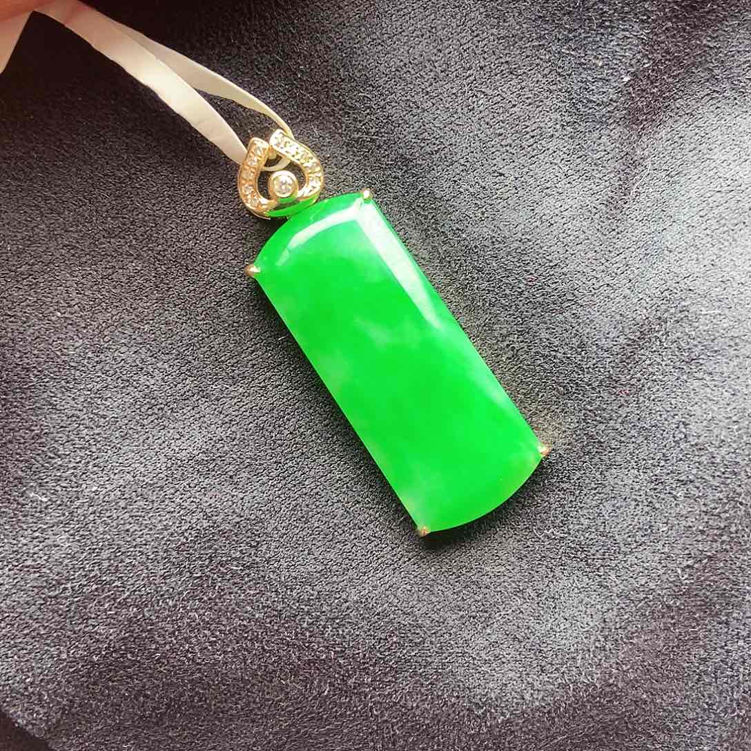 翡翠颈饰18K金镶嵌上新