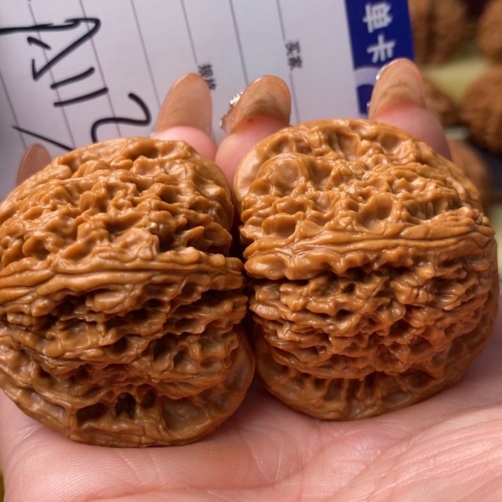 把件桃核精品大南疆