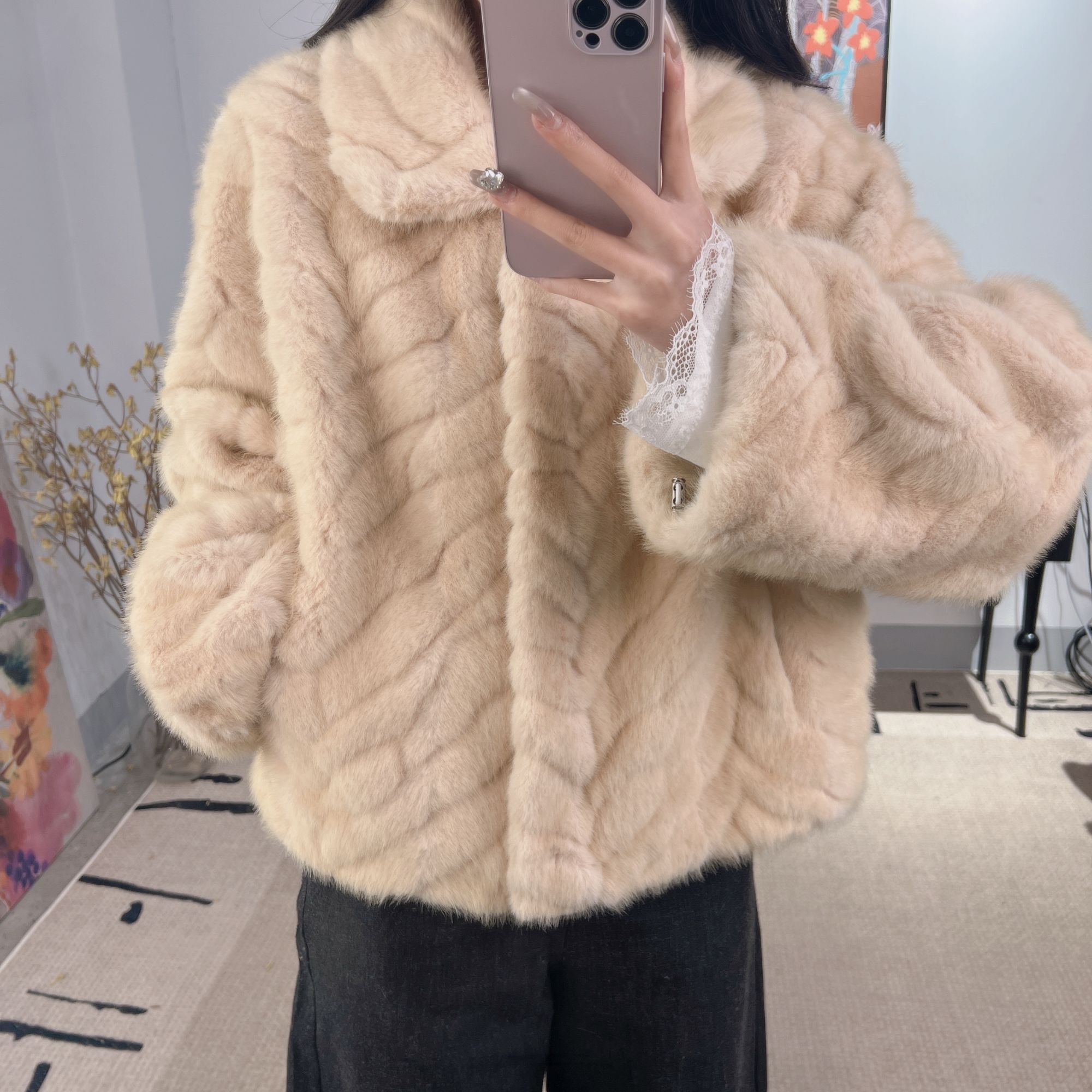 “雪夜围炉”翻领设计师大衣小个子环保仿皮草外套短外套