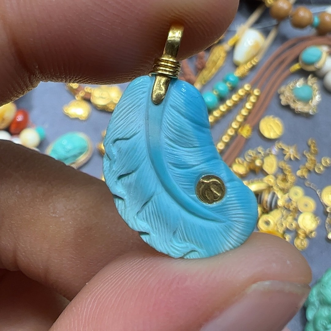 绿松石18K金镶嵌颈饰