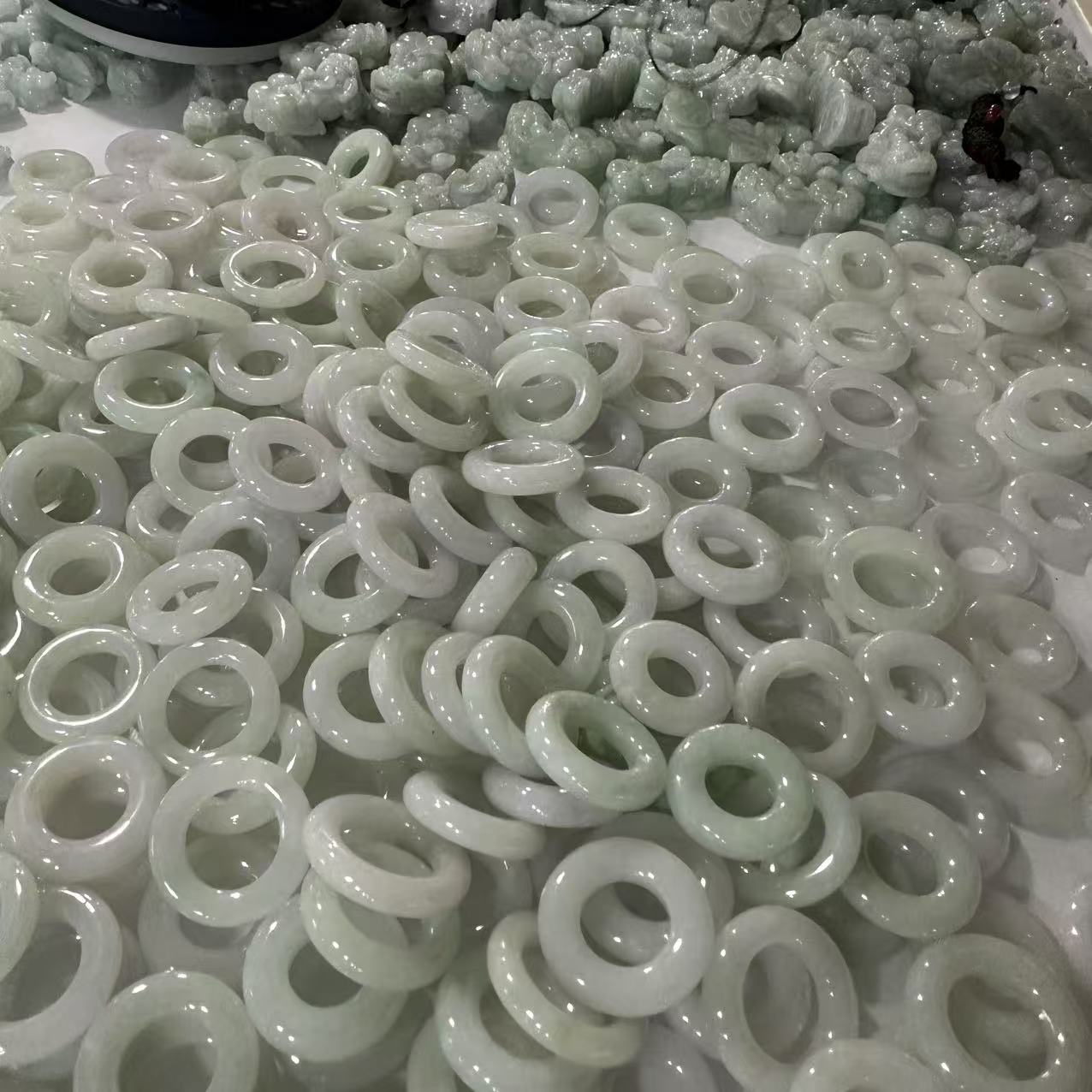 天然A货翡翠甜甜圈吊坠-D441-多样性发一