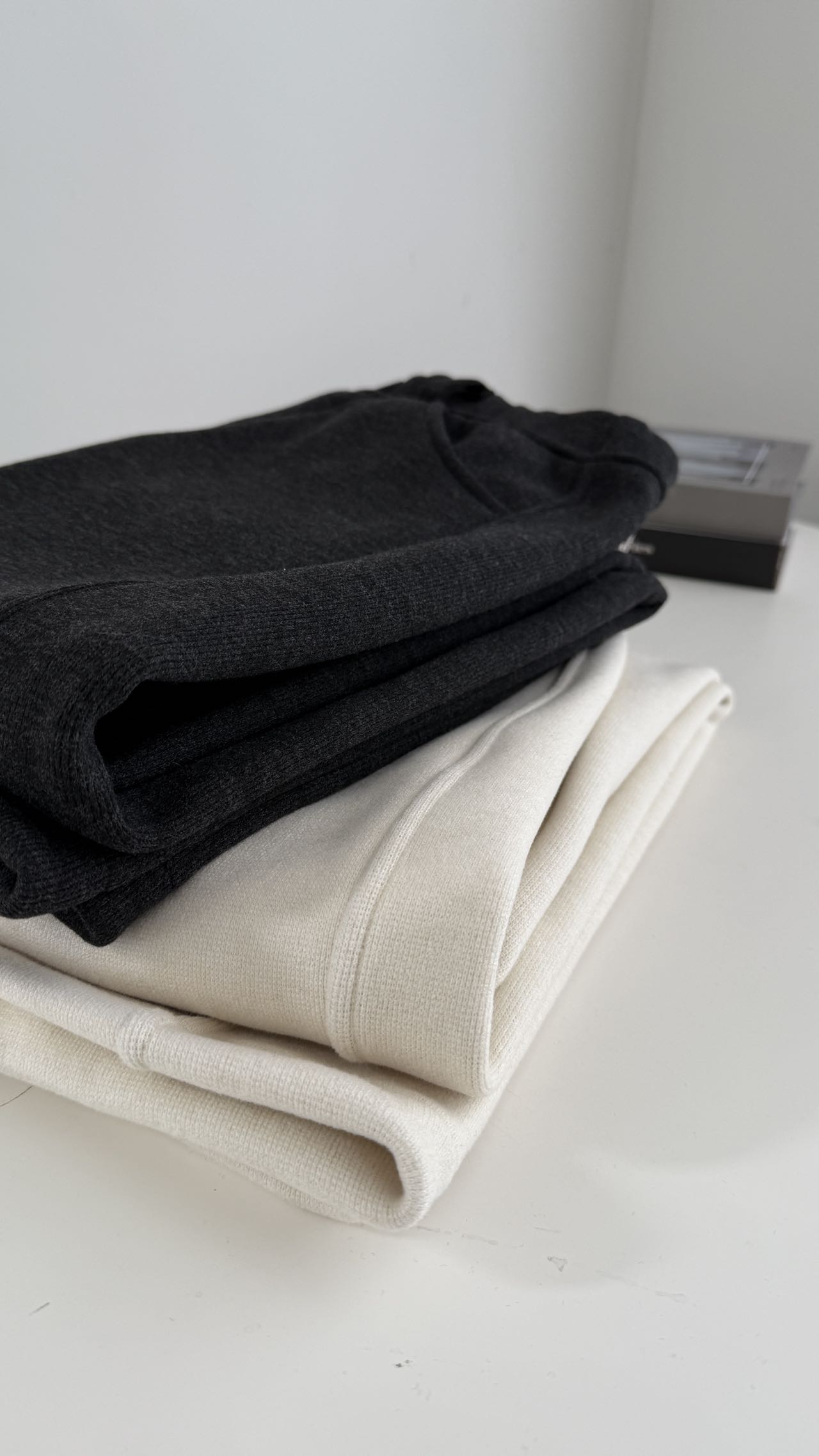 粗针羊毛阔腿裤 