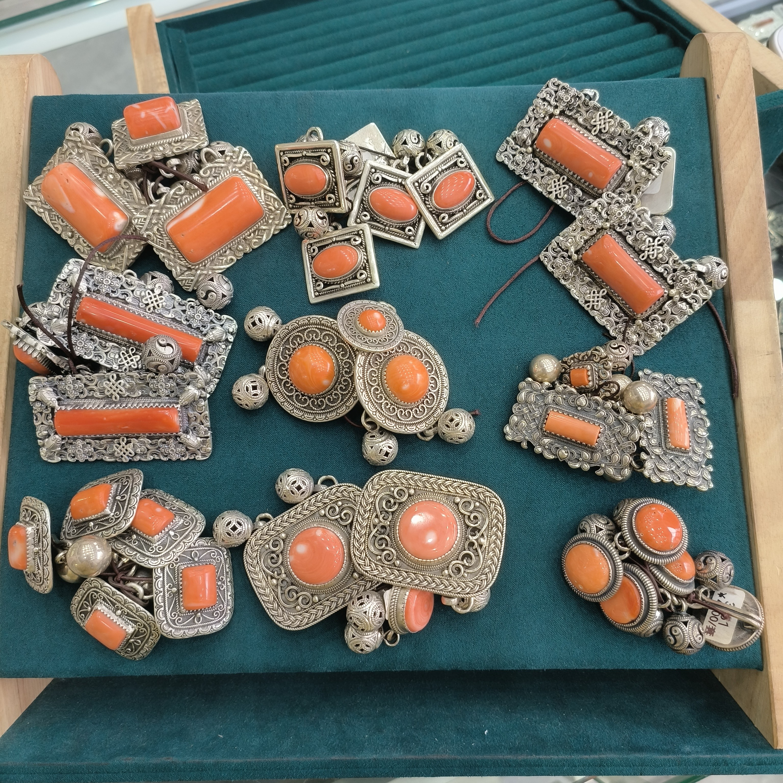 足银银制品 纯银民族真宝石扣子