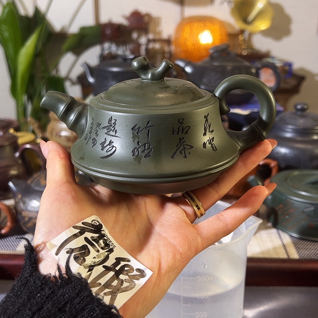 紫砂茶壶哈哈哈哈