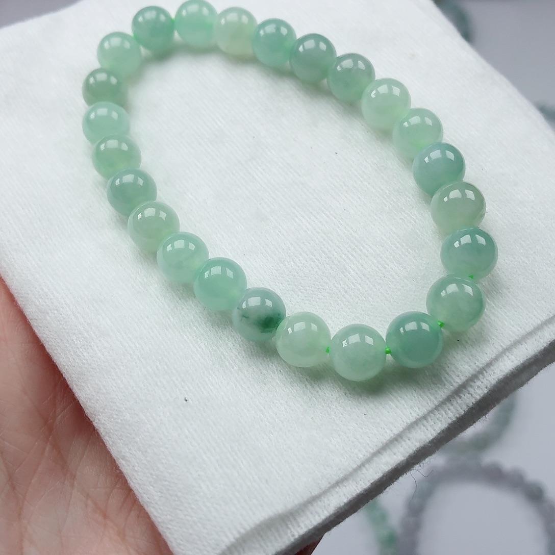 翡翠未镶嵌手链卡7.6（货中）