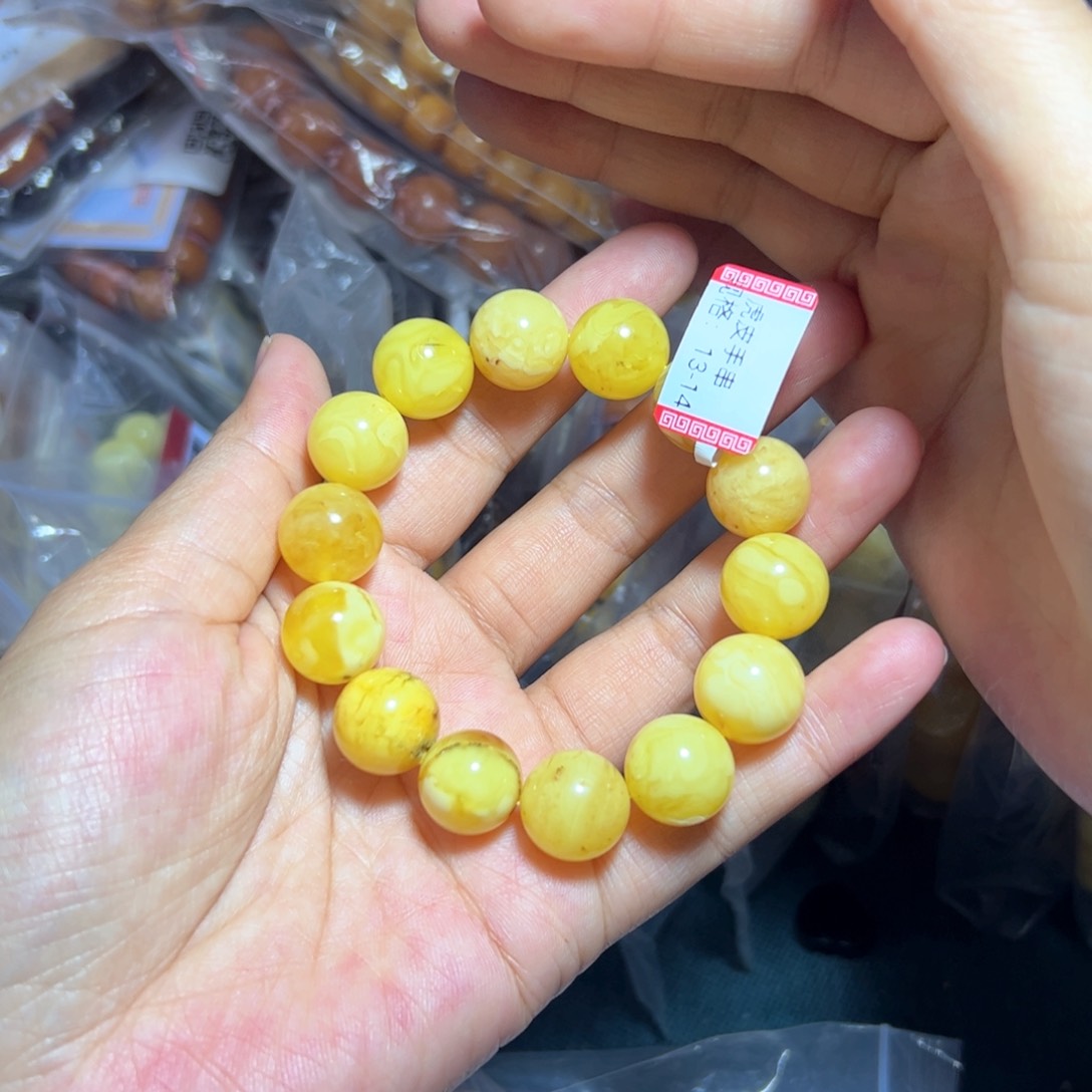 琥珀珠宝奇石未镶嵌675