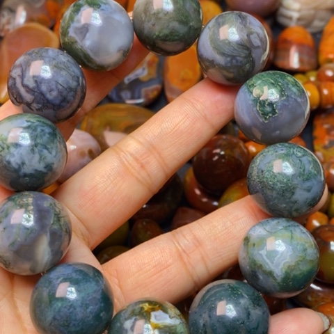 玛瑙/玉髓颈饰未镶嵌