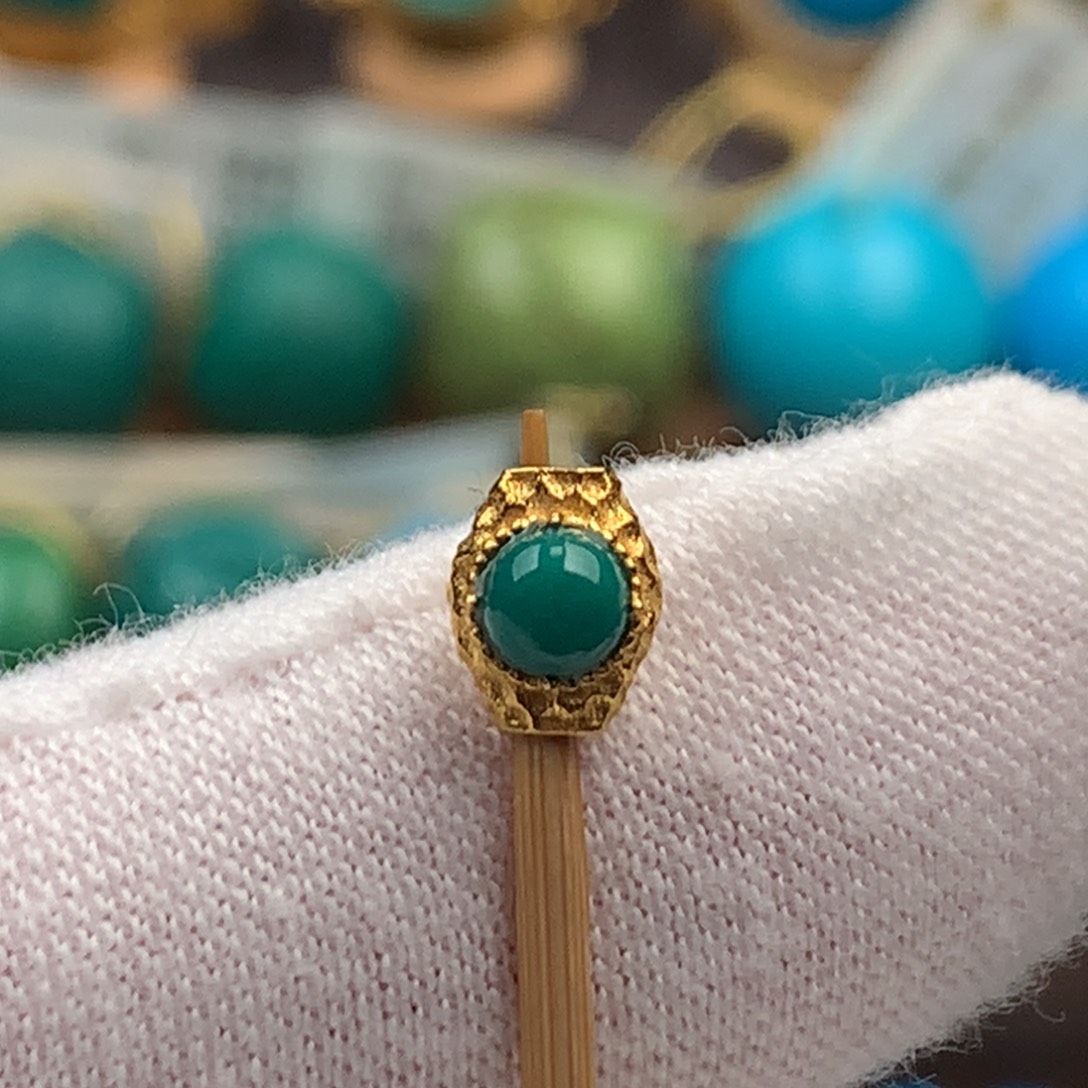 绿松石18K金镶嵌绿松石