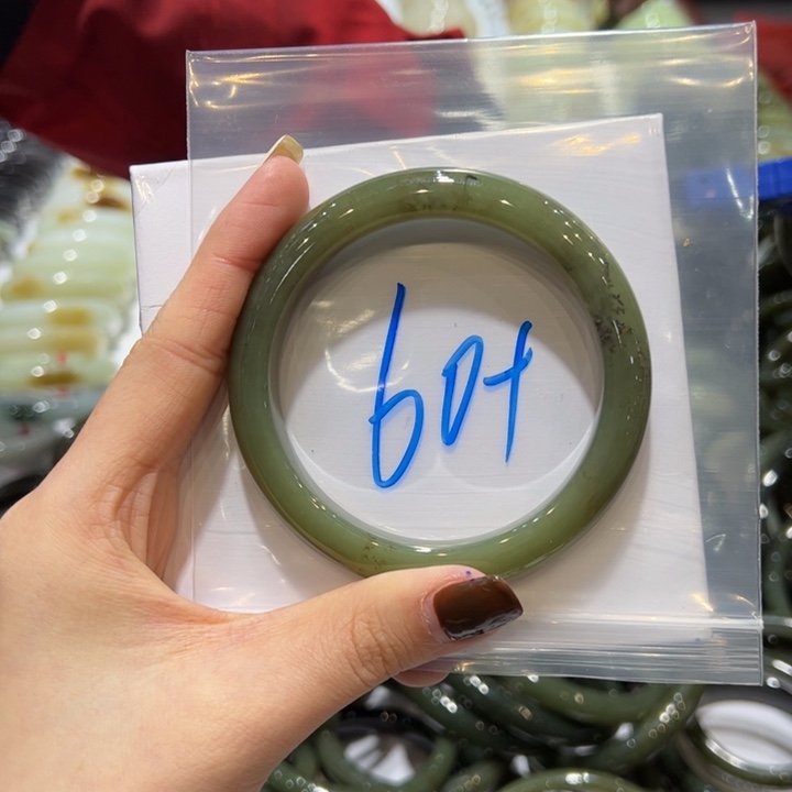 和田玉（糖玉）手镯未镶嵌