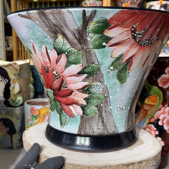 红陶景德镇艺术手绘作品