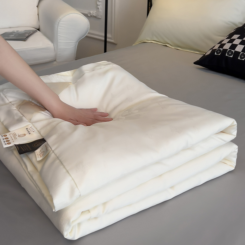 大众蚕丝被单人床宿舍专用被子机洗冬被空调被棉被