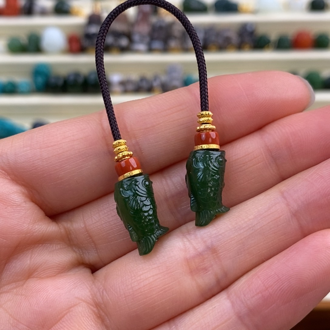 和田玉（碧玉）颈饰18K金镶嵌