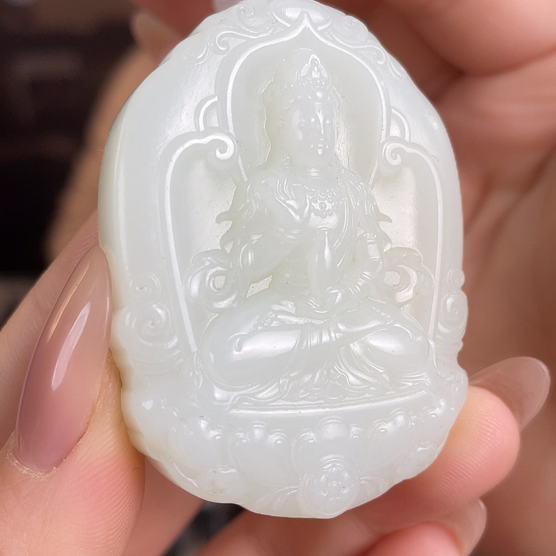 和田玉未镶嵌颈饰定制发货