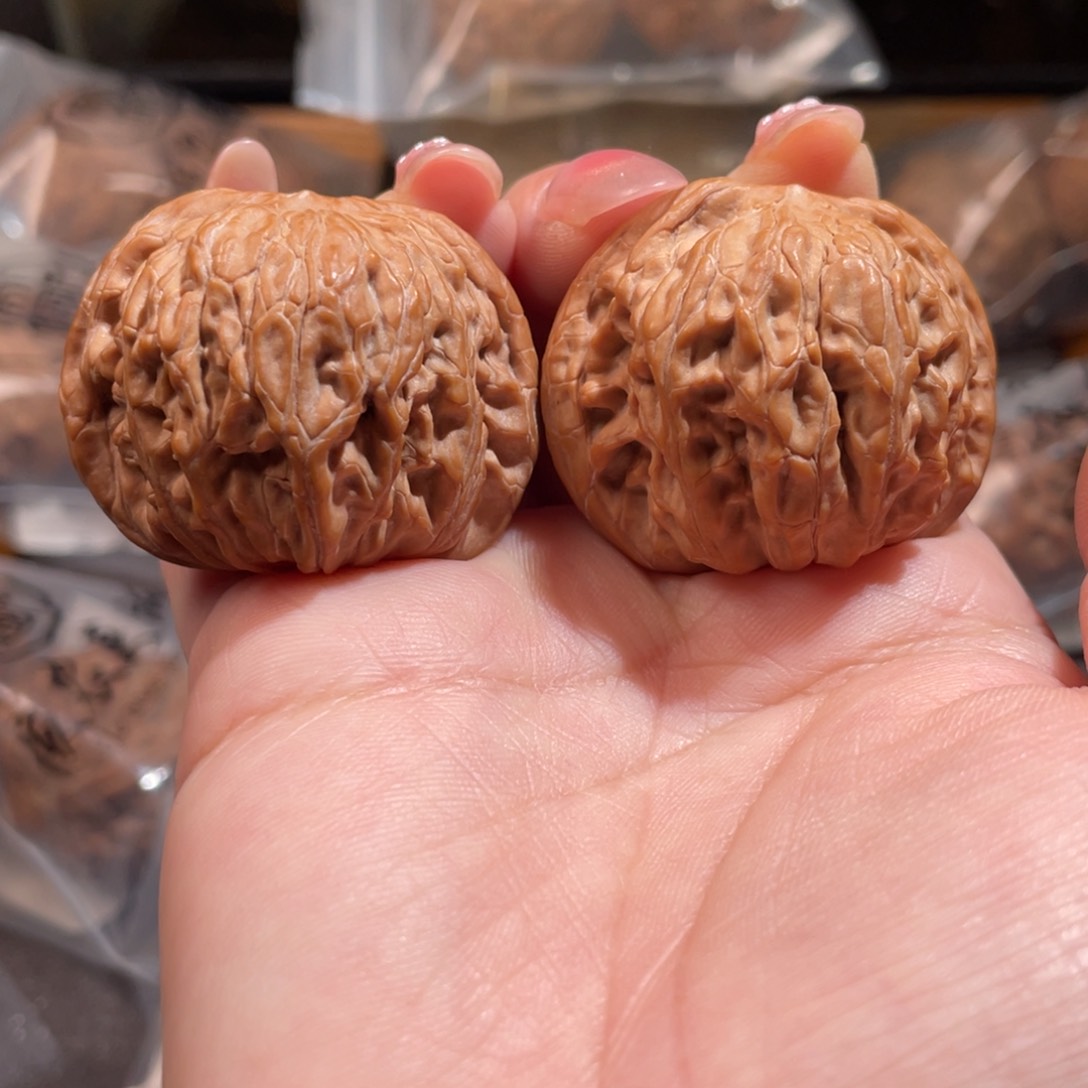 文玩核桃吊坠40磨盘