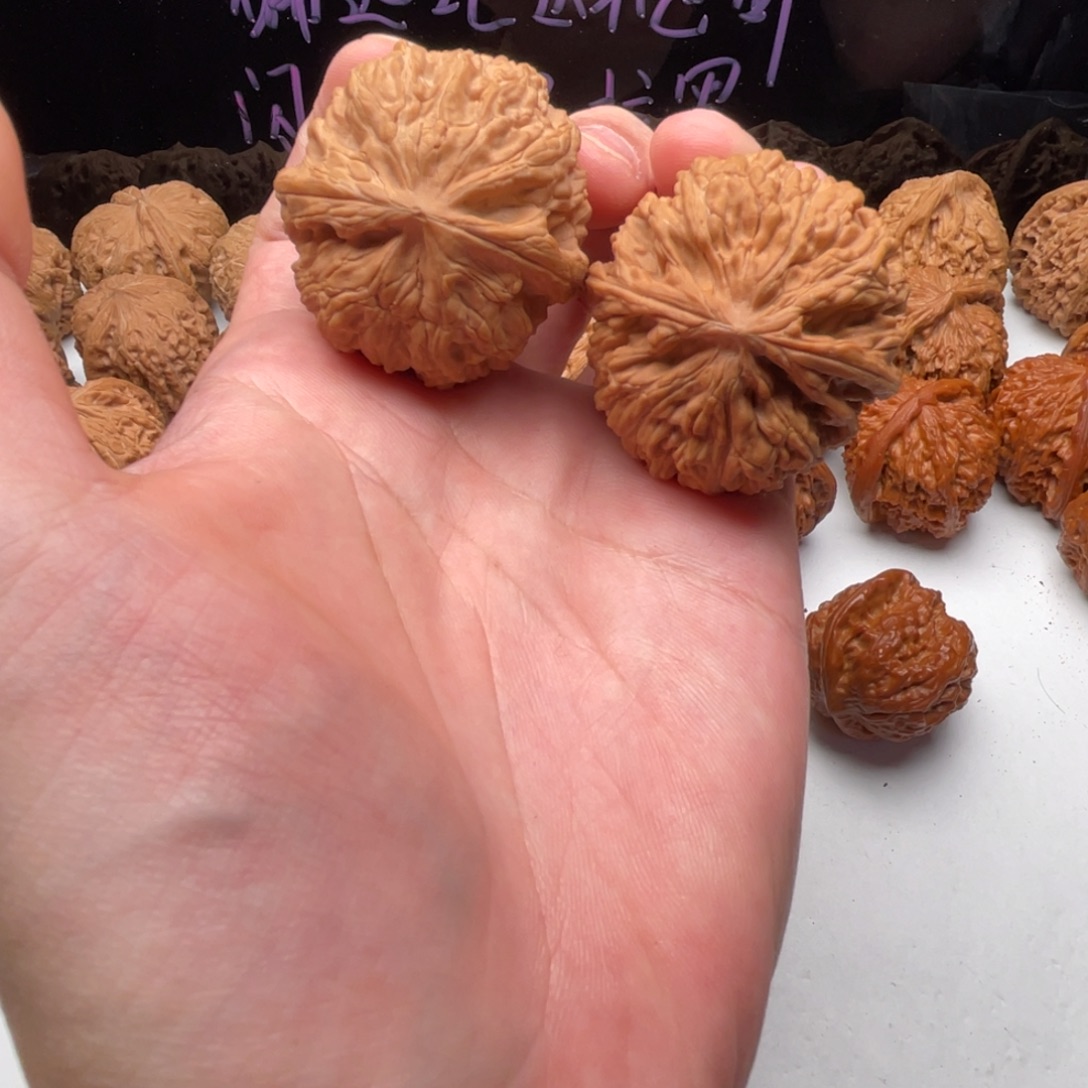 把件核桃43全品皇家正圆