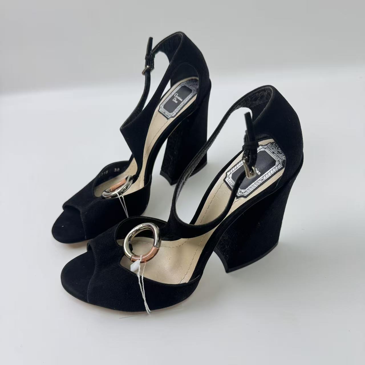 95新 DIOR/迪奥 38码/仔仔女鞋/黑色环扣一字带粗跟凉鞋plgkjm007