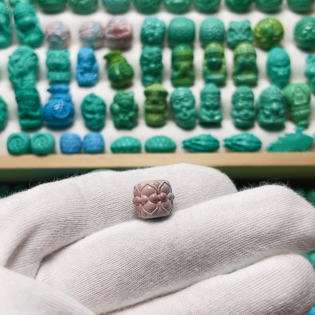 卡12樱花粉并蒂莲