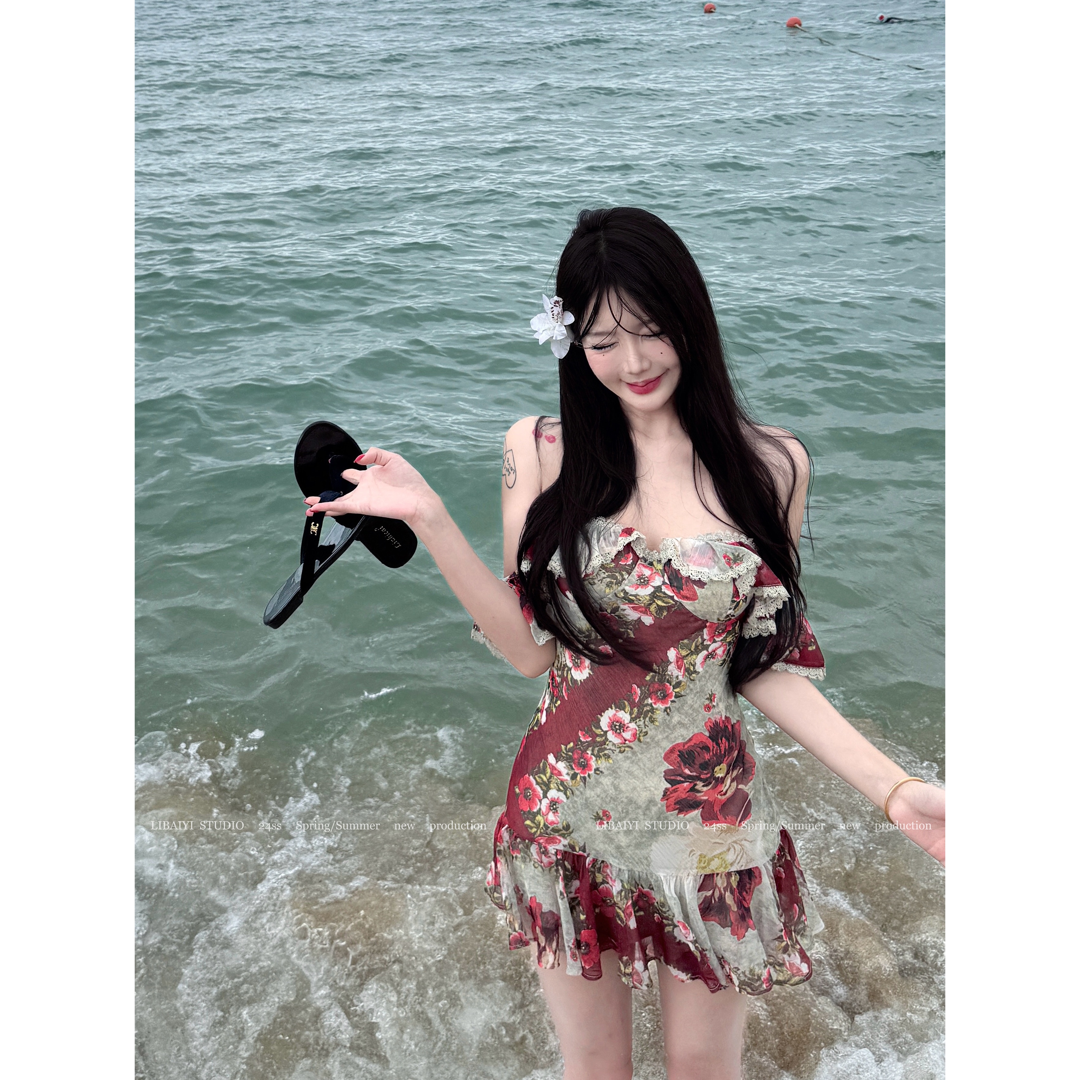  现货LIBAIYI 海岛日记/花色荷叶边露肩一字领连衣裙1390