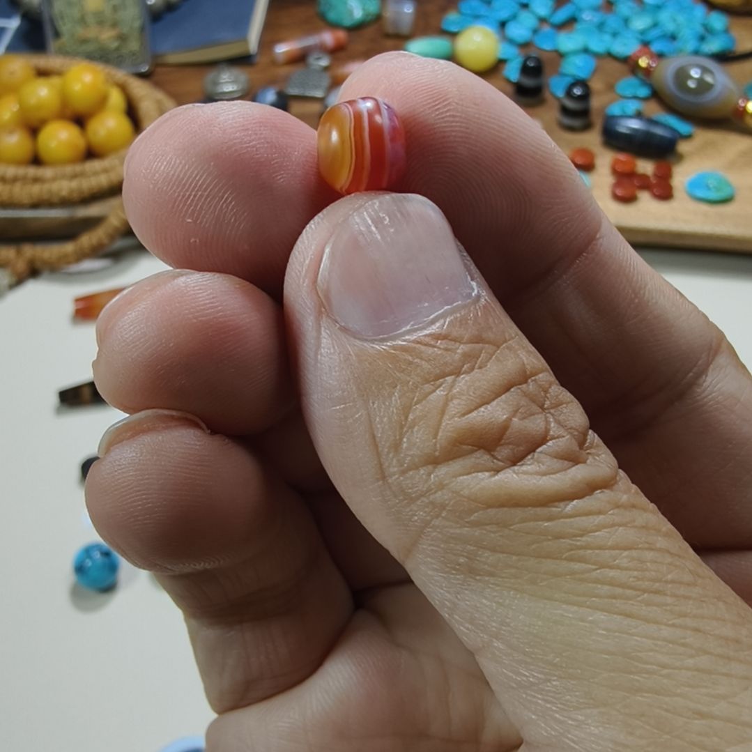 玛瑙/玉髓未镶嵌天然原矿玛瑙