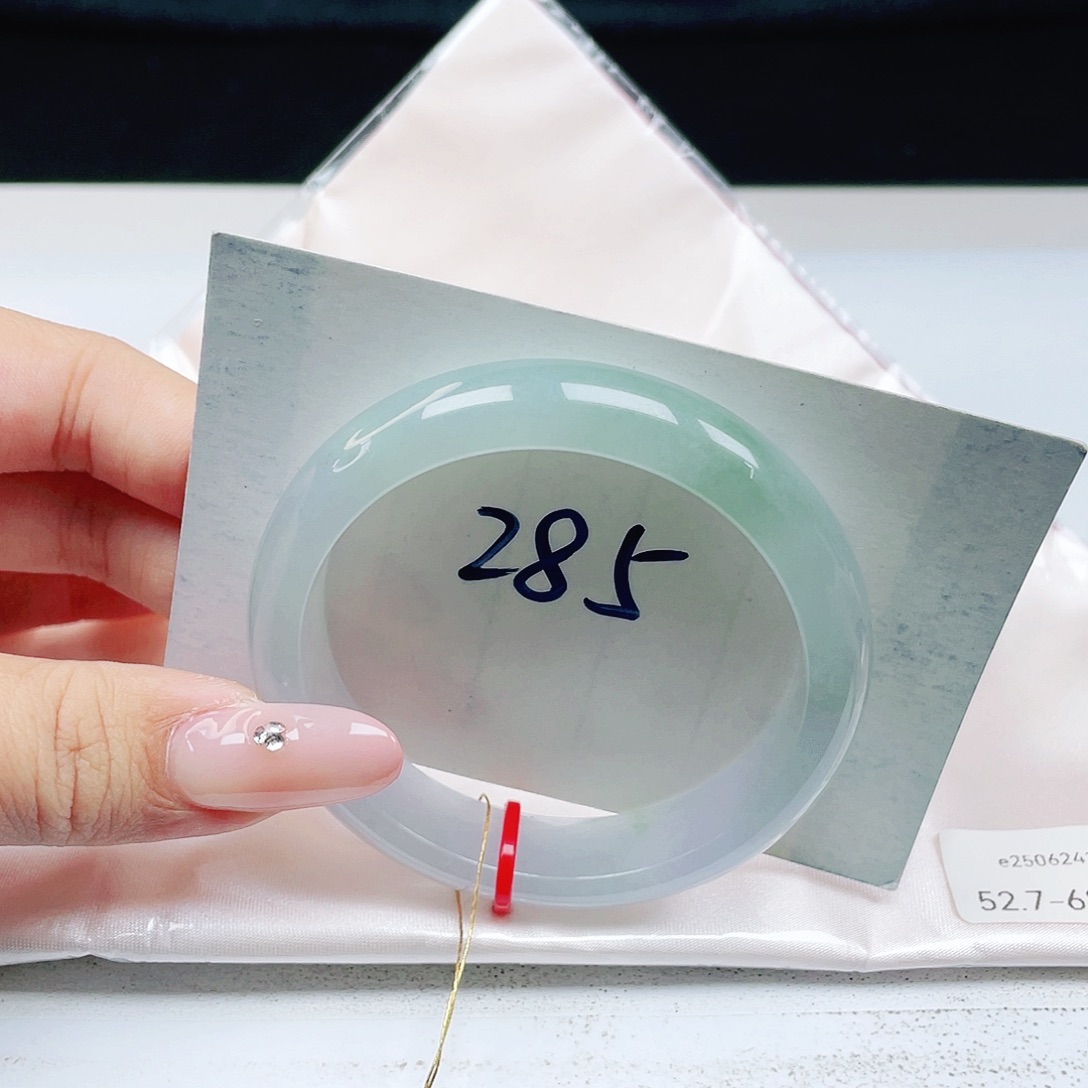 翡翠未镶嵌手镯 正圈52+