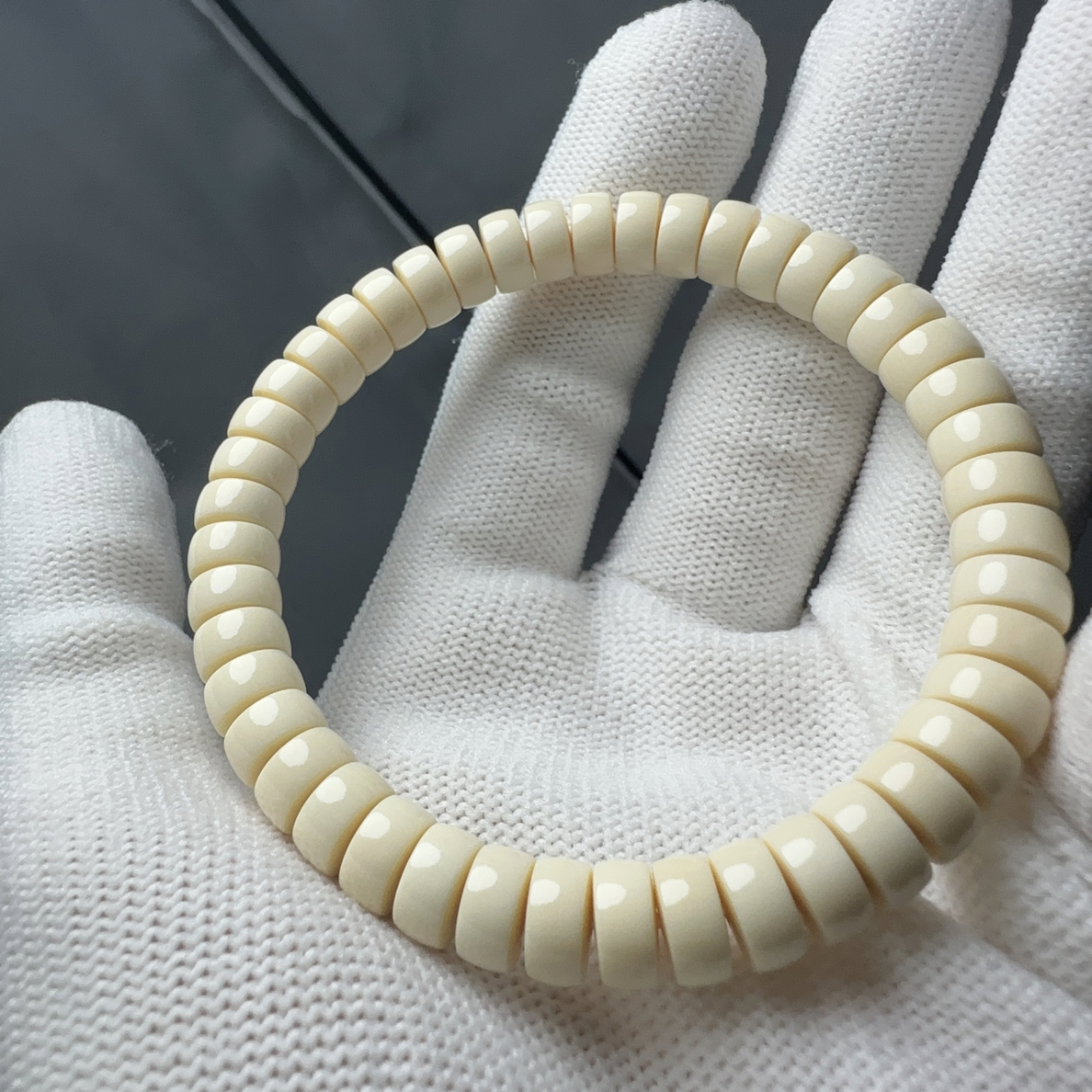 8*4天然猛犸牙药片手串 冰料润透牙芯料 精工归圆油润细腻细牙纹