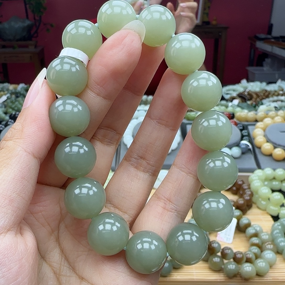 未镶嵌手串和田玉