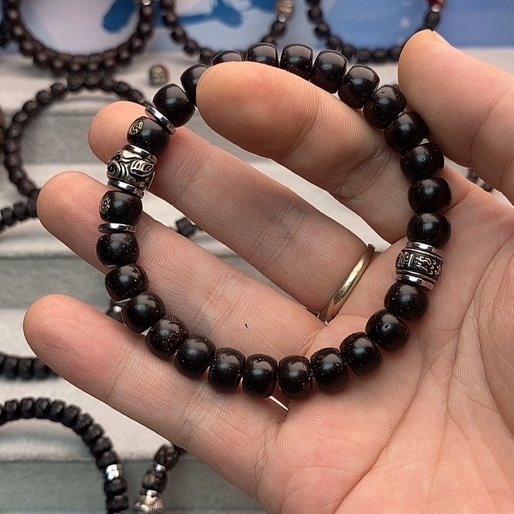 手串椰蒂春*97老行吞金兽上上签