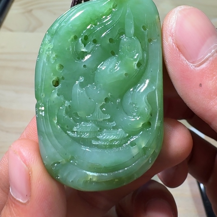 未镶嵌和田玉（糖玉）挂件