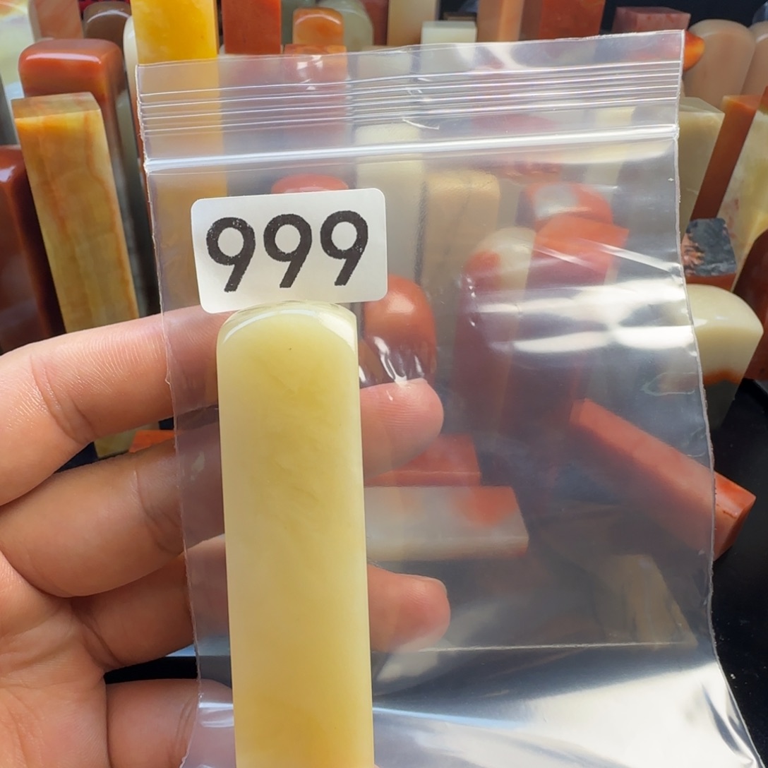 Q***S老挝石hhhbnnnnjnmkj