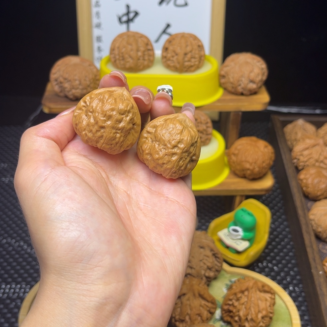 P***.文玩核桃吊坠古蟾打底35