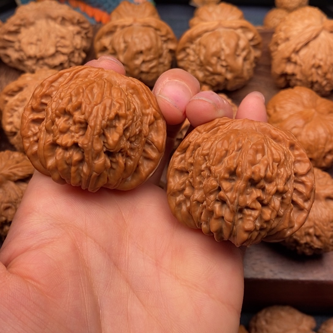 文玩核桃把件44全品平谷楼