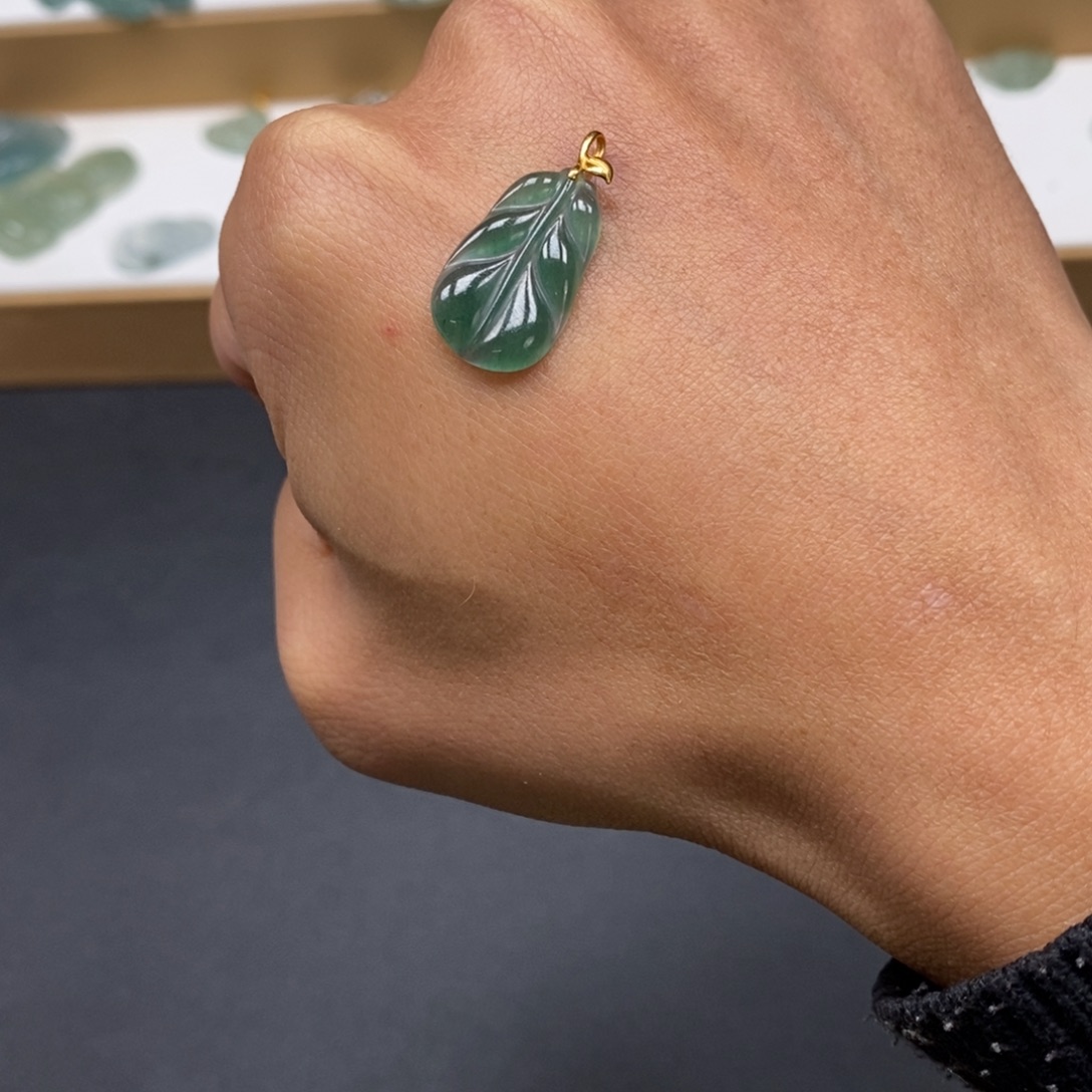 翡翠未镶嵌手链天然a货翡翠109