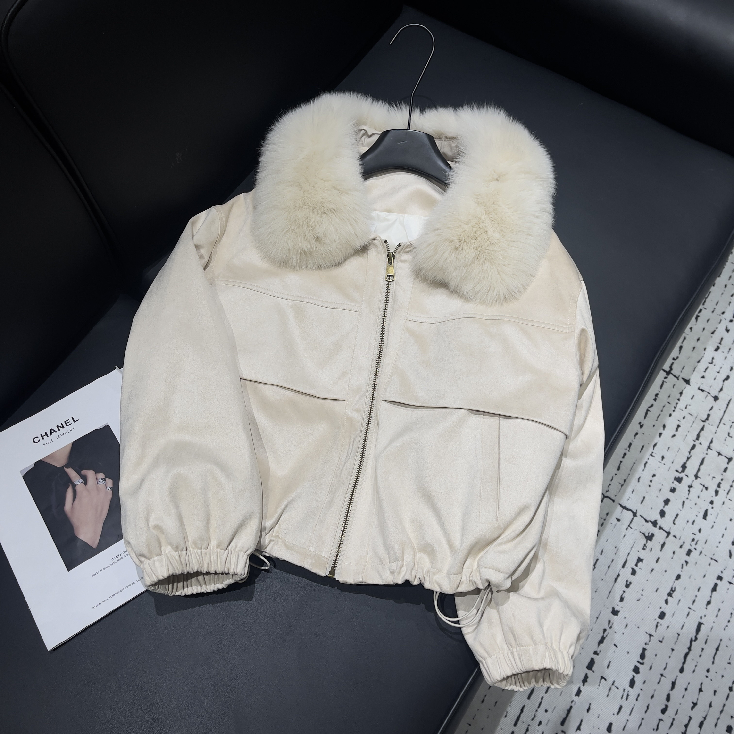 KW【甜酷女主】南油新款鹿皮绒狐狸毛洋气百搭鸭绒短外套女