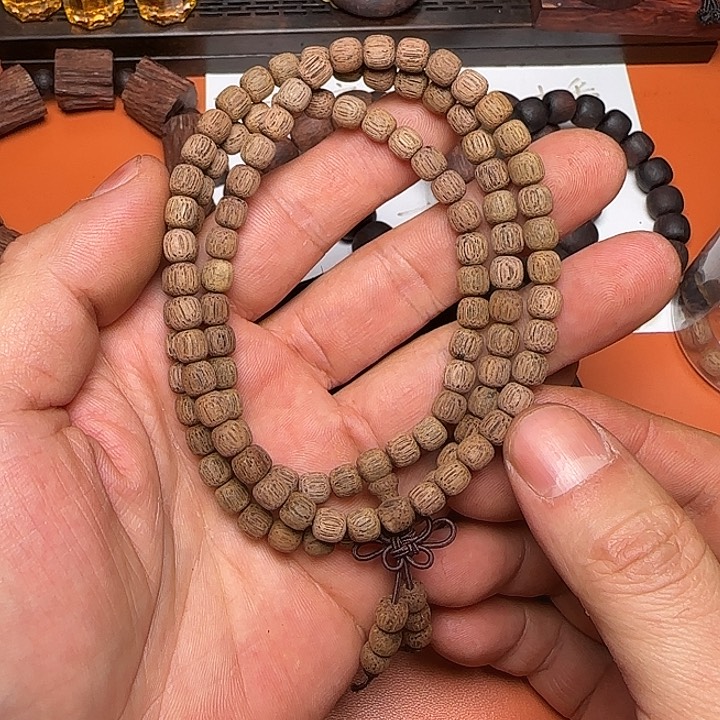 藤类降真香0.6*108绿琪老邢手串