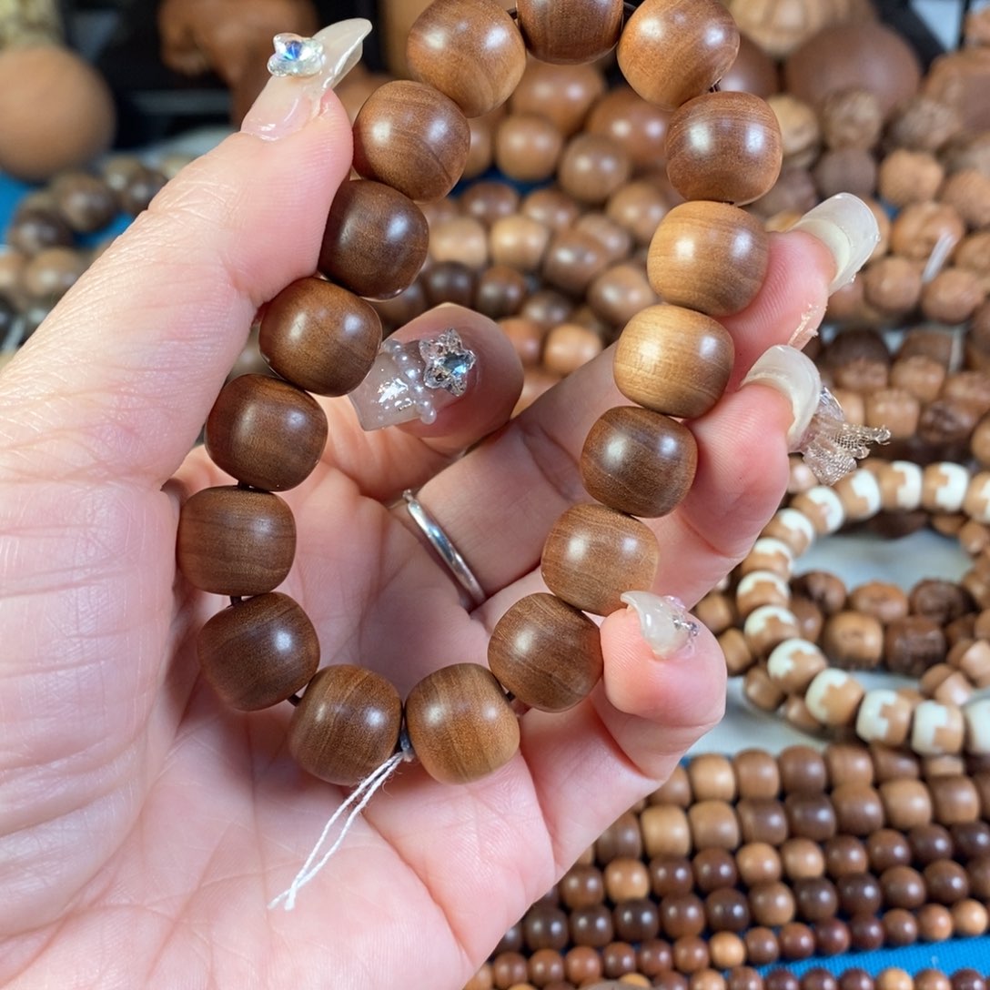 檀香木手串/手链快**生老山檀香横纹黑肉沉水12*13