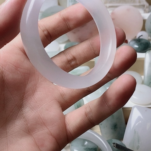 石英质玉未镶嵌吊坠(赠链)