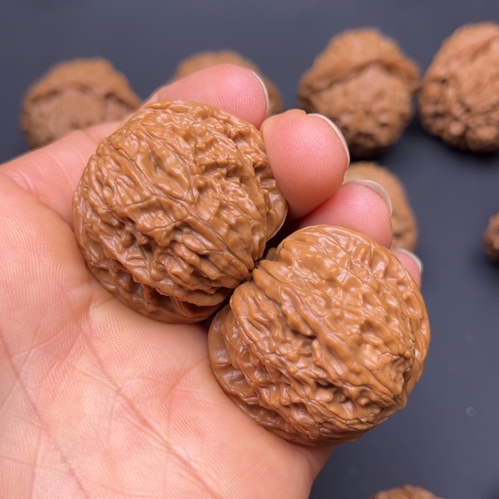 文玩核桃吊坠磨盘36