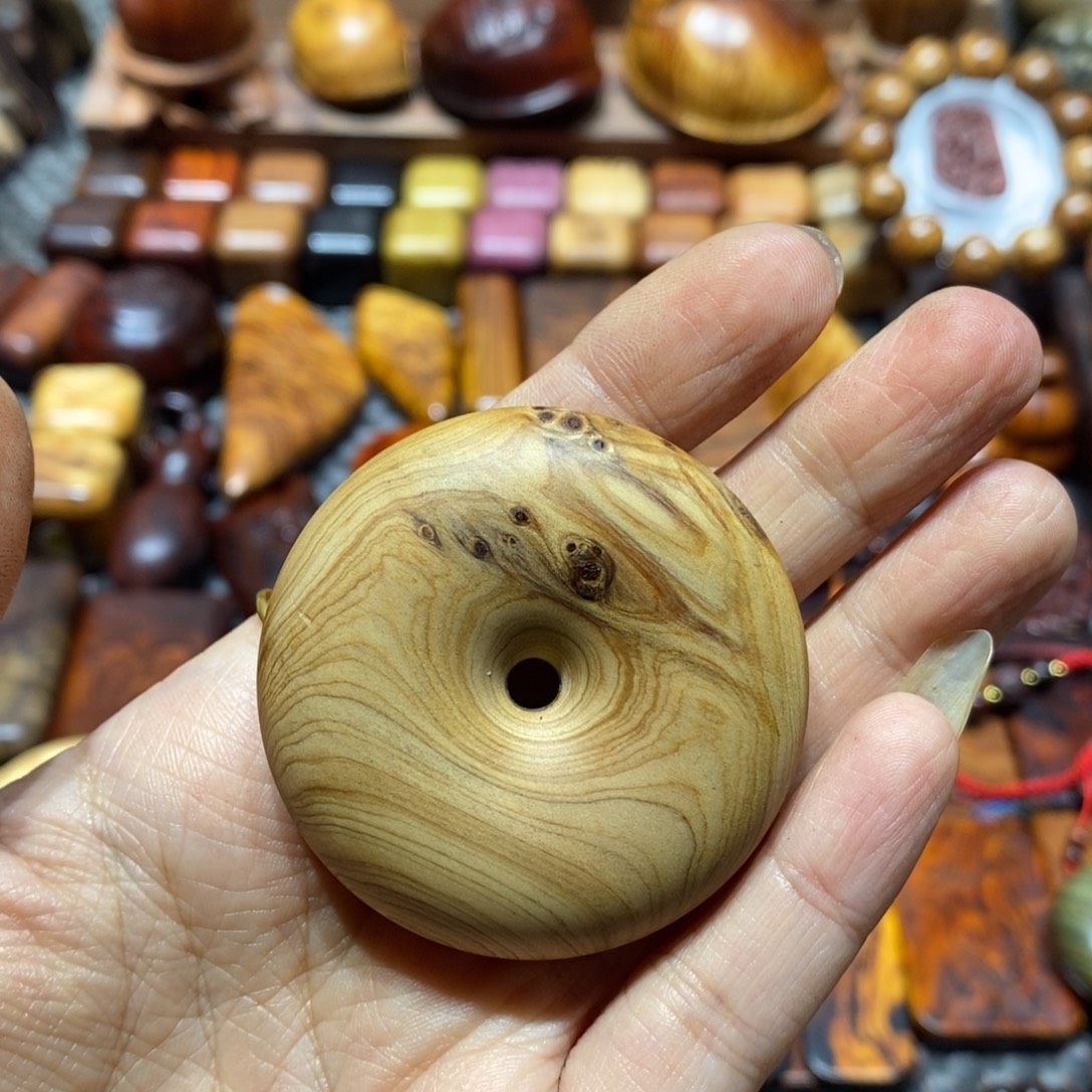 I***0柏木（崖柏）崖柏木平安扣一个