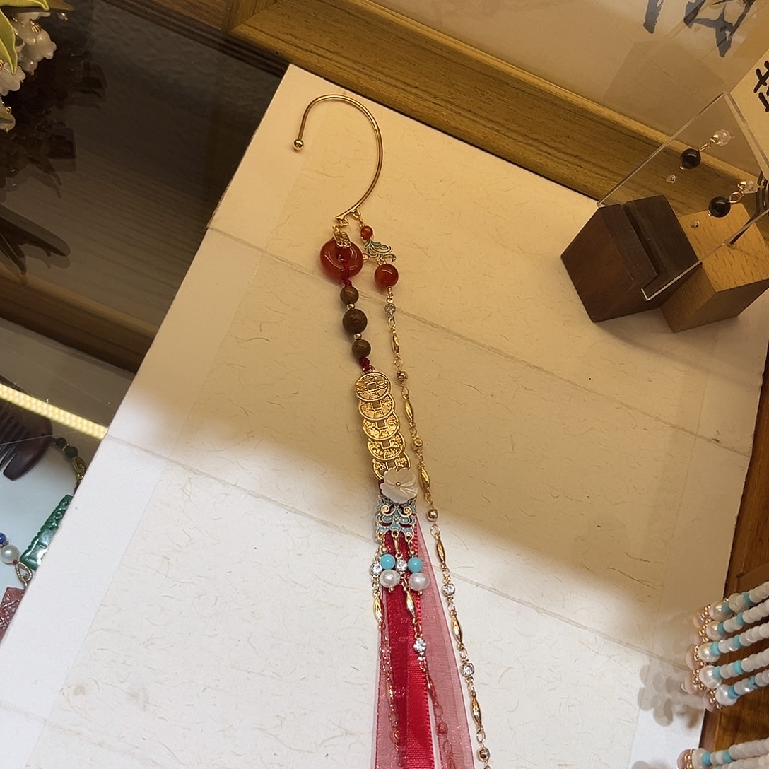 非金属耳挂（压襟、禁步、背云）