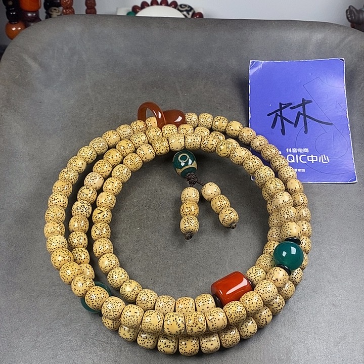 星月菩提吊坠菩提