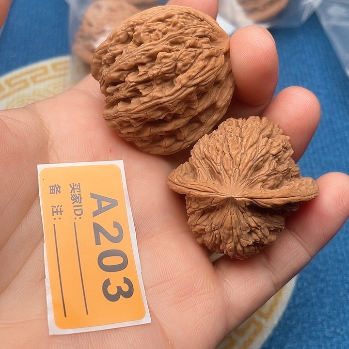 文玩核桃把件核桃