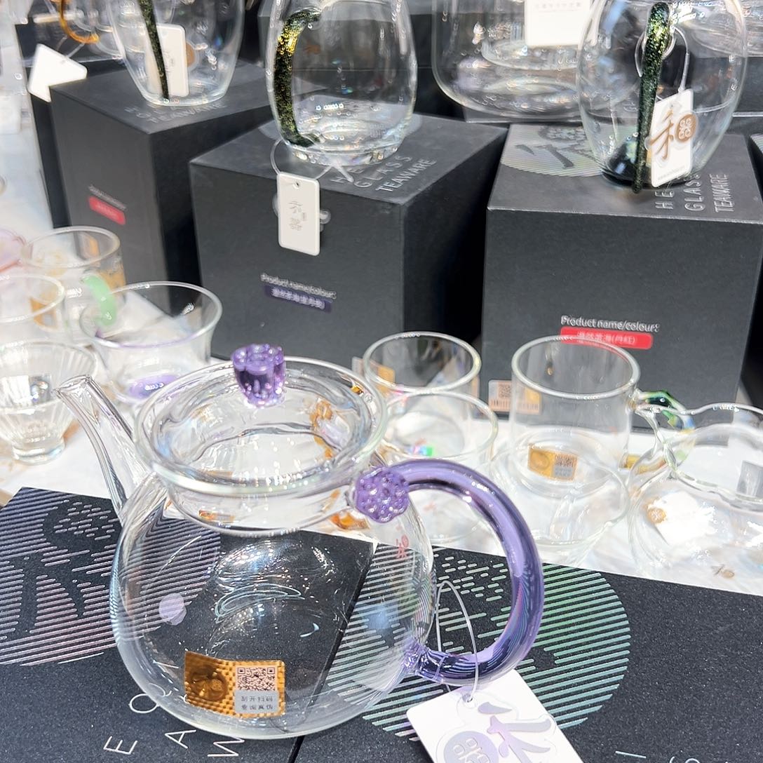 糖***妈禾器清莲壶紫色。     