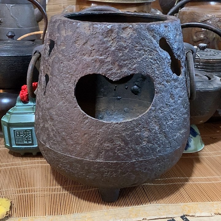 壶…………………………………….