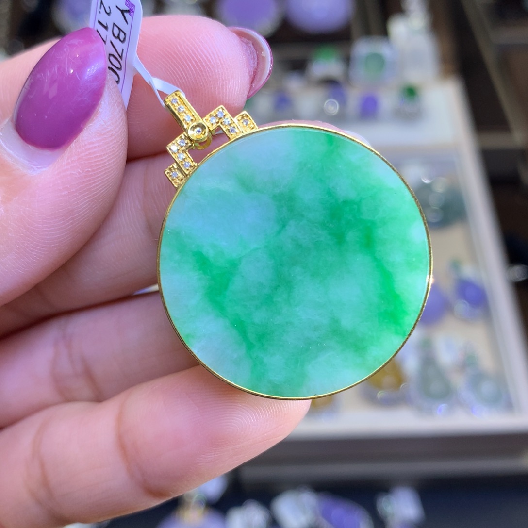 翡翠戒指18K金镶嵌翡翠