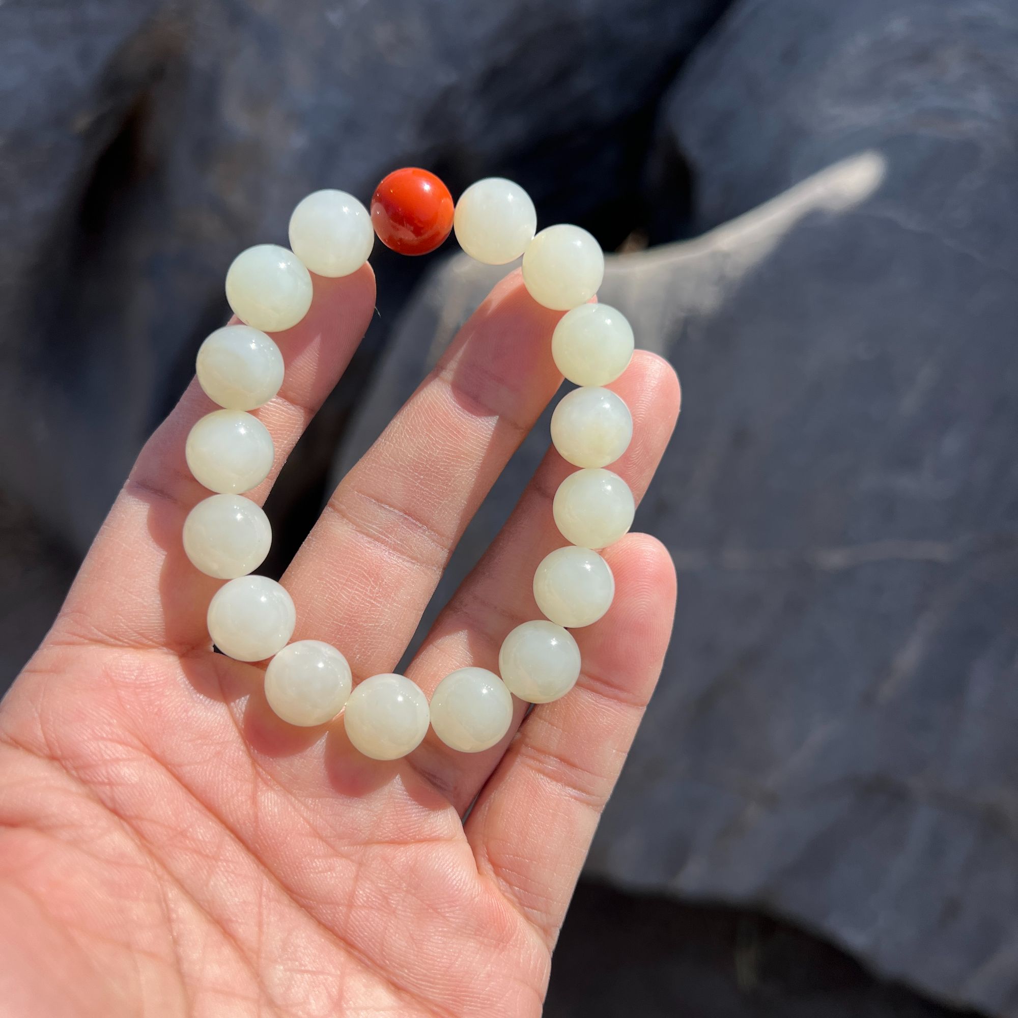 庭硕 和田玉高青白12mm圆珠手串配南红细腻油润国风时尚男女皆宜