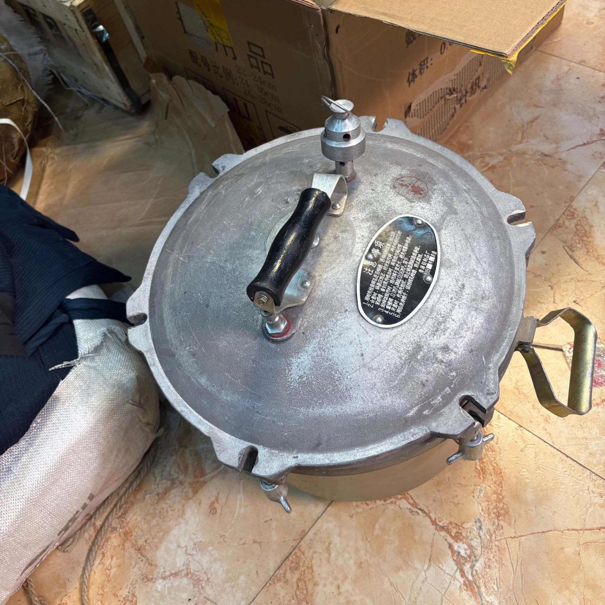 正品全铝超级加厚高压锅库存35公分防爆户外